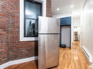 21 Adelphi St #1B, Brooklyn, NY 11205
