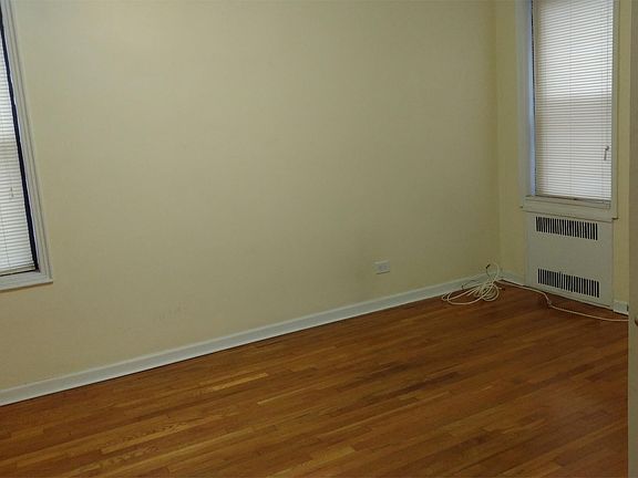 5th image of 2147 E 17th St APT 3D