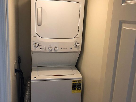 4th image of 7177 W Grand Ave