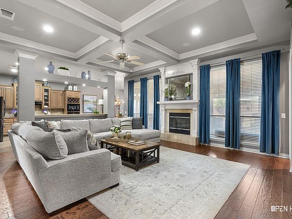 4th image of 3500 Rugby Ln