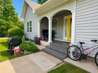 1008 N D St, Rogers, AR 72756