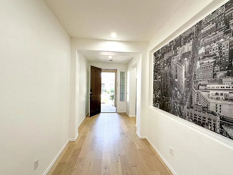 122 W Aster Dr — Photo 14