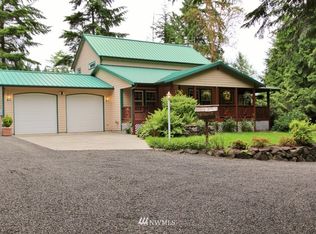 18550 Noll Rd NE, Poulsbo, WA 98370