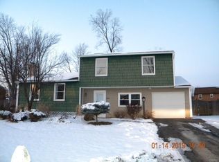 408 Helfer Ln, Minoa, NY 13116
