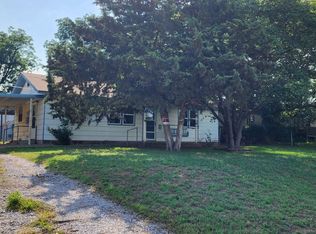 804 N Avenue B, Burkburnett, TX 76354