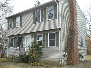 195 Canfield Ave, Warwick, RI 02889