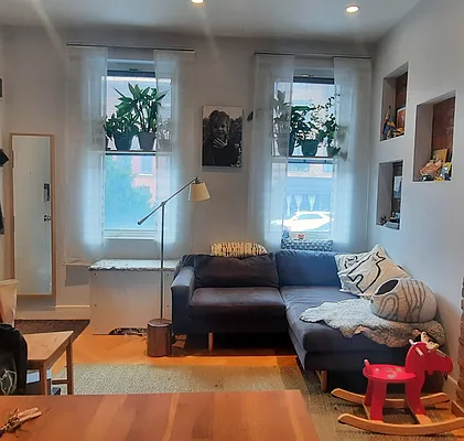 Rented by Owner | media 11