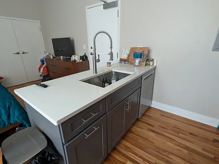 3122 N Broadway St #401 — Photo 3