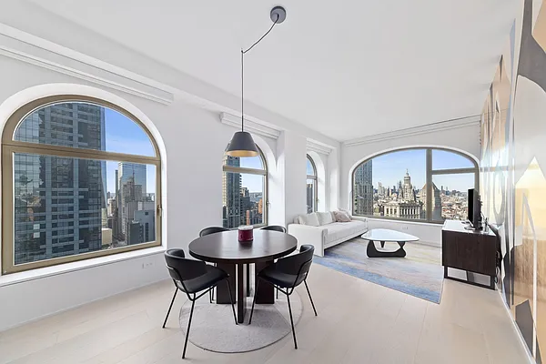 Rented by R New York | media 37