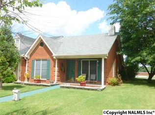 2416 Remington Cir SW, Decatur, AL 35601