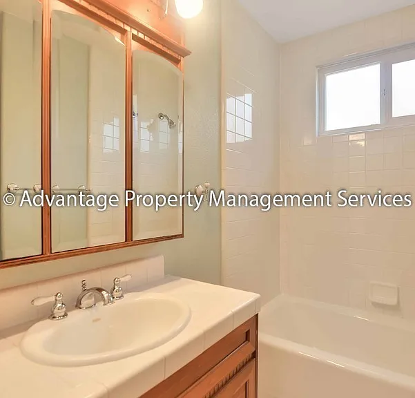 7509 Interlachen Ave — Photo 9
