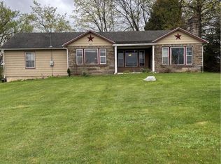49357 State Route 14, East Palestine, OH 44413