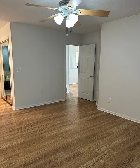 3819 Myrtle Pointe Dr — Photo 9