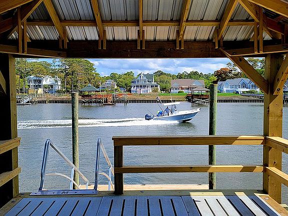 4th image of 4206 E Yacht Dr
