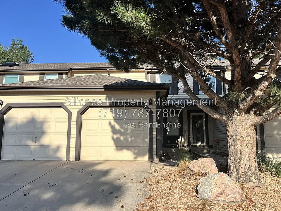 2311 Lexington Village Ln