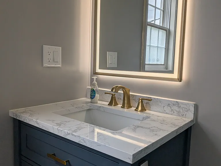 192 E 4th St #192 — Photo 21