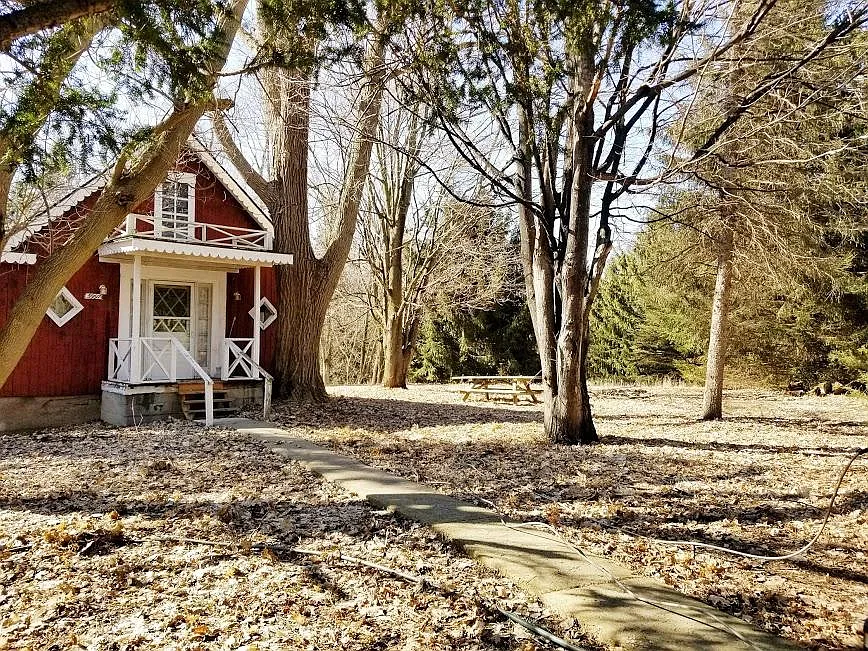 5997 Strawberry Lake Rd — Photo 2