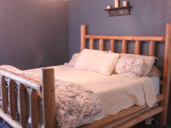 Master (King Bed)