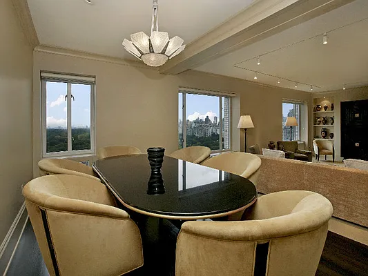 Sold by Sotheby's International Realty | media 8