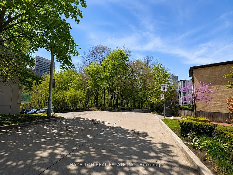 4 Sherbourne St N #B1 — Photo 19