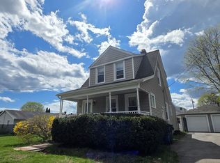 74 Clark Lane, Waterford, CT 06385