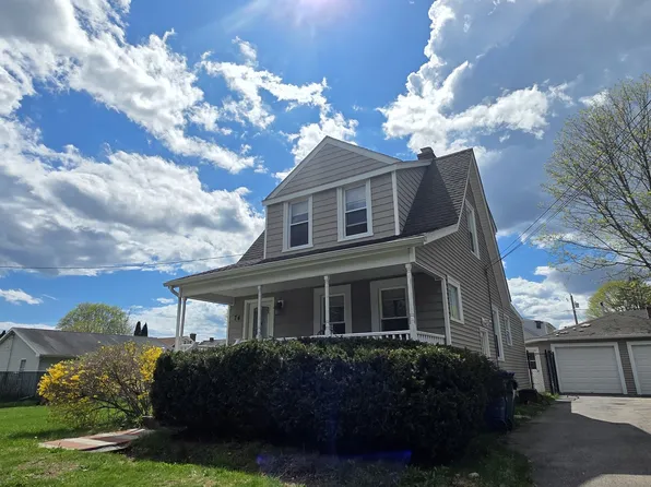 74 Clark Lane, Waterford, CT 06385