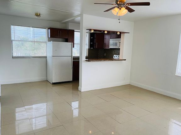 3rd image of 1065 N Atlantic Ave APT 11