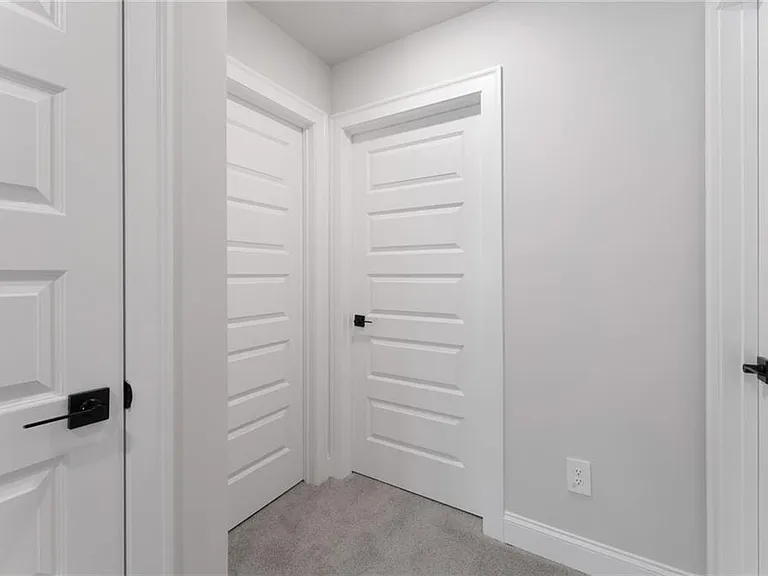 3089 Sweet Red Cir — Photo 32