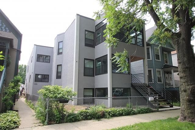 1st image of 4238 N Albany Ave #3