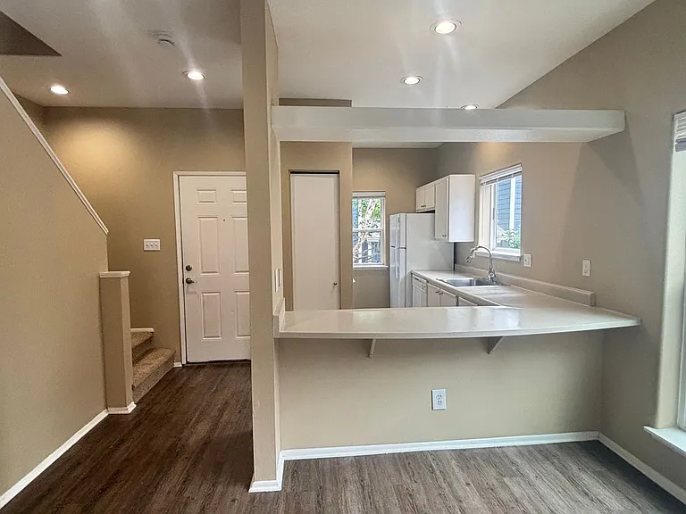 Goose Hollow Townhomes — Photo 26