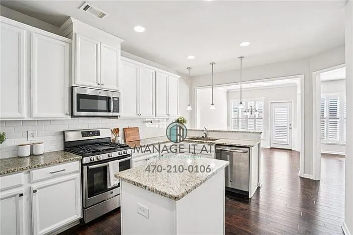 2558 Village Park Bnd — Photo 12