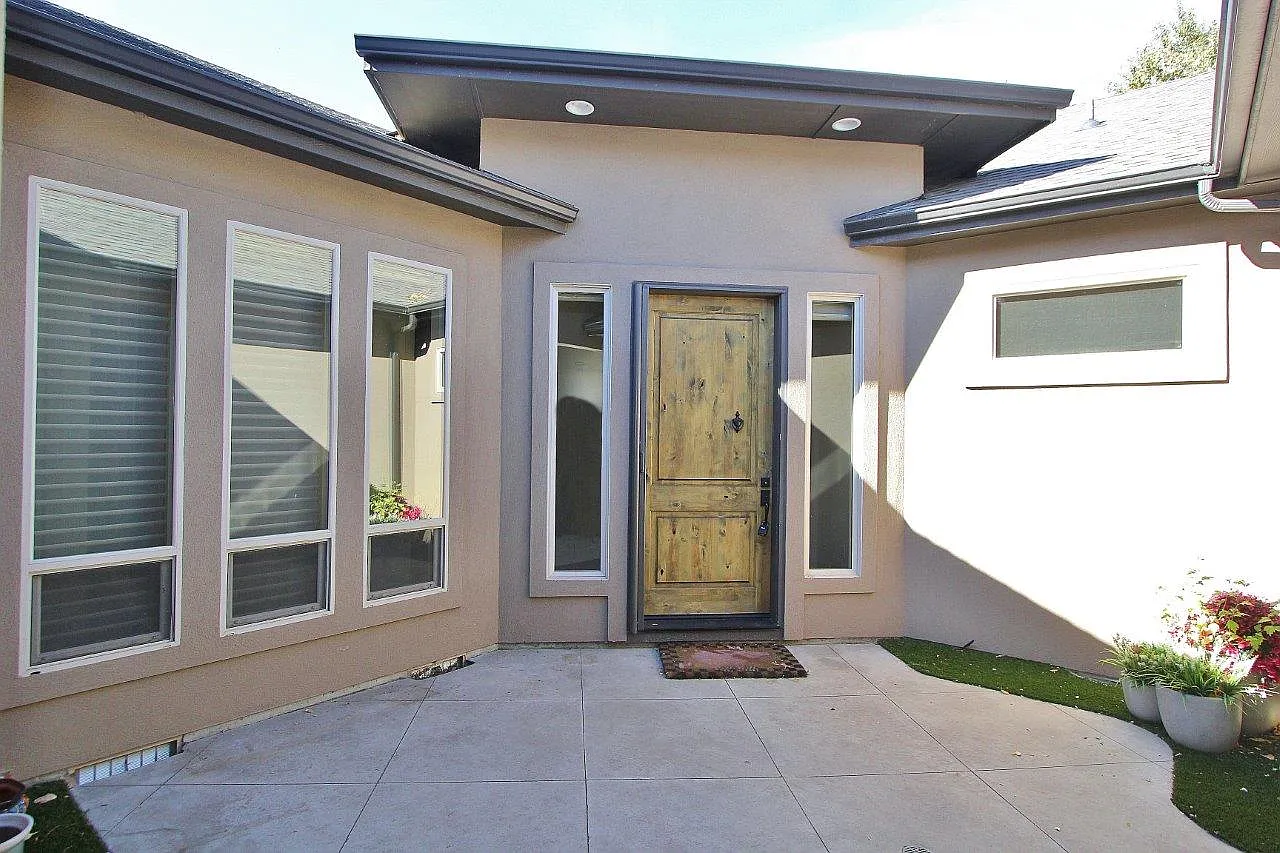 2 bed, 2063 sqft, $3,250 — Photo 4