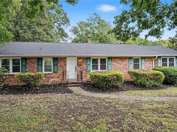 3768 Vandalia Dr, Winston Salem, NC 27104