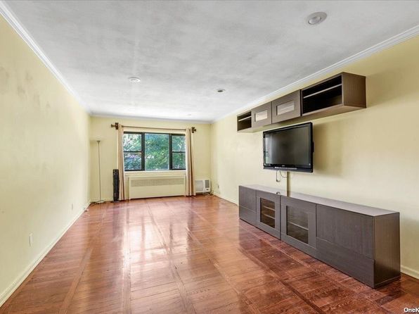 1205 E Broadway #F-13, Hewlett, NY 11557