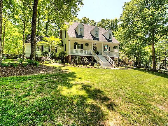 5th image of 11495 Wood Brook Ct