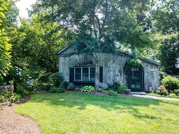 141,43,45 Skunk Lane