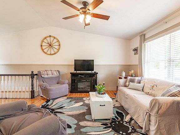 3rd image of 8721 Brookstone Dr