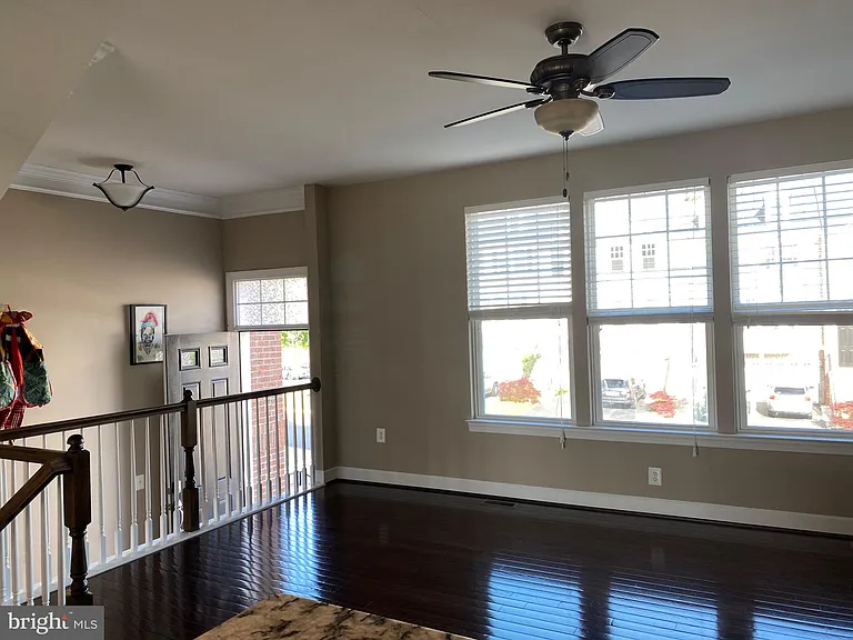 16704 Shackleford Way — Photo 2