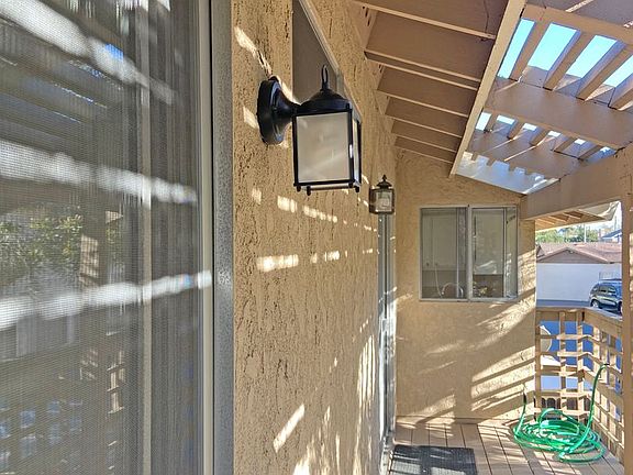 2nd image of 2479 Elden Ave #E