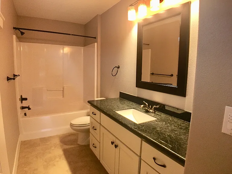 2434 SE 78th Ave #A — Photo 16