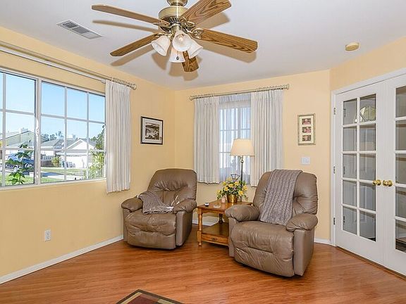 5th image of 105 Elvira Way