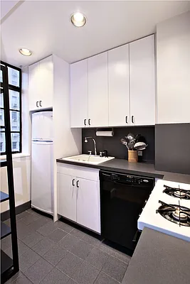 Rented by Corcoran | media 16