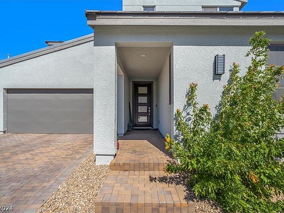 3rd image of 1304 Hudson Creek Pl