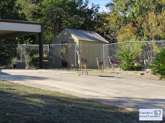 4th image of 113 N Middle Ln