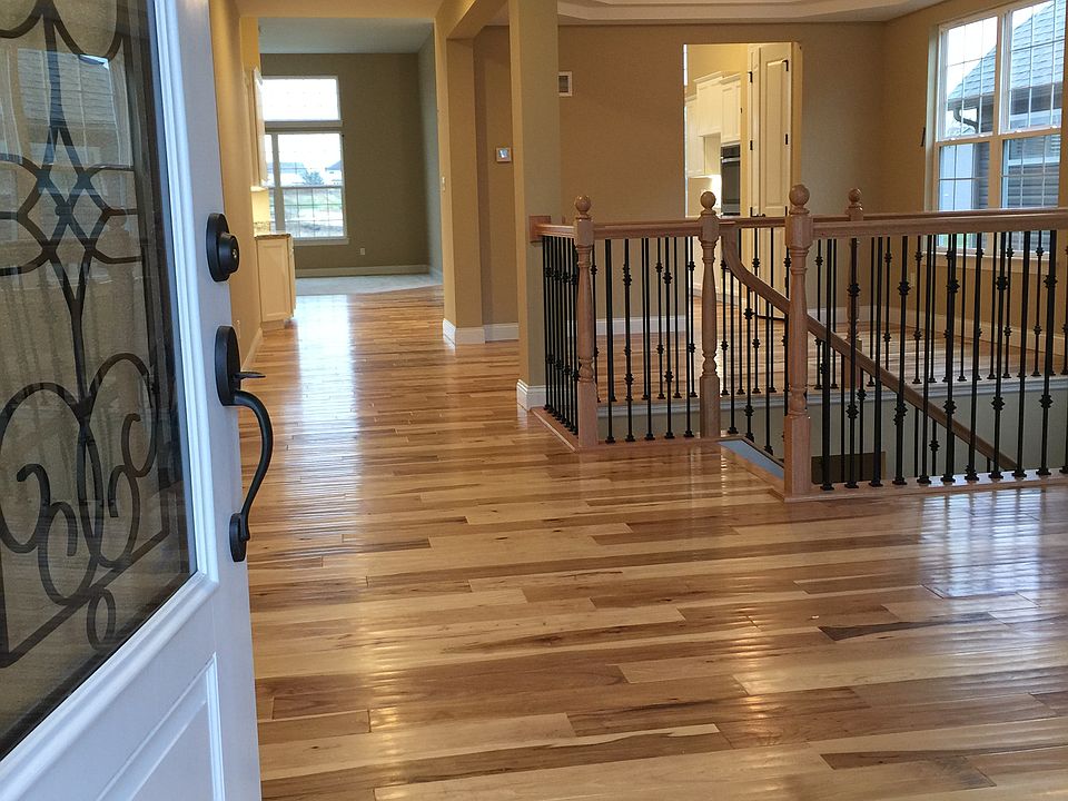 2nd image of 206 Montrose Court