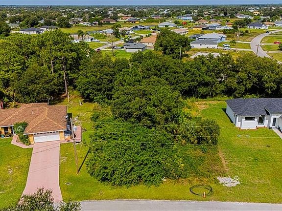 2nd image of 102 Parish DR