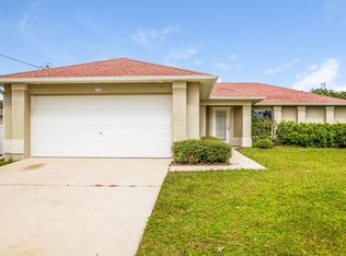 1305 NW 11th Ter, Cape Coral, FL 33991
