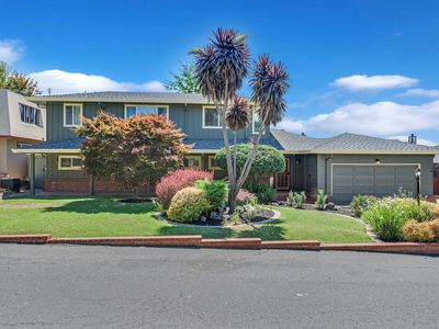 22711 Woodridge Dr, Hayward, CA, 94541