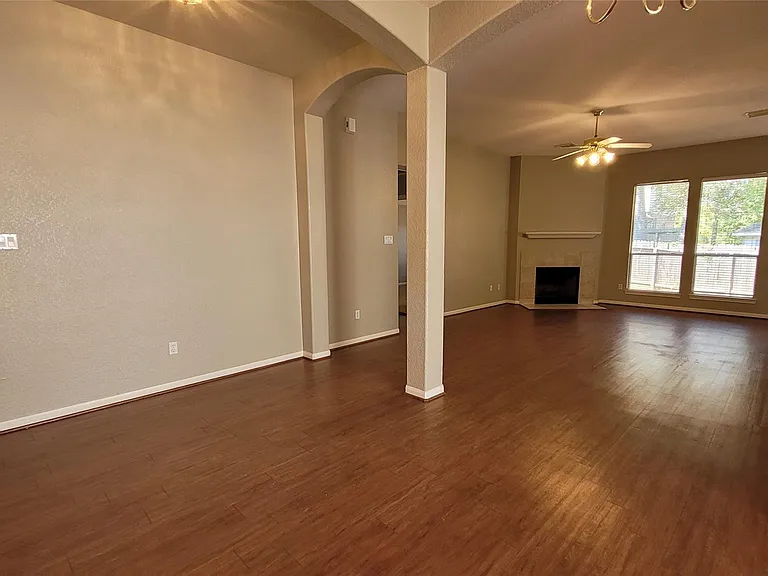 3825 Evergreen Way — Photo 8