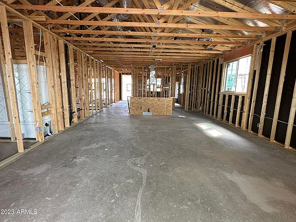 3rd image of 5546 W LODGE Drive